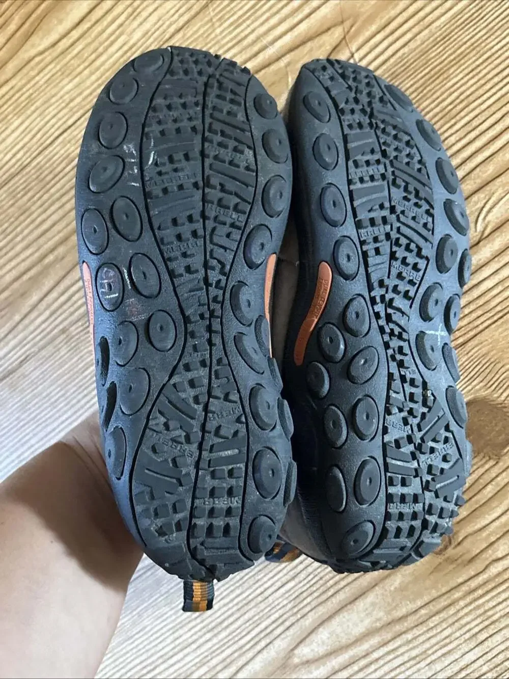 Merrell Women's Jungle Mocs Suede GUNSMOKE Trail Shoes Size 7Wide Gray Beige